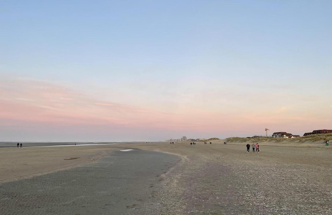 Moderne Studio Aan Het Strand In Oostduinkerke-Bad Koksijde Esterno foto