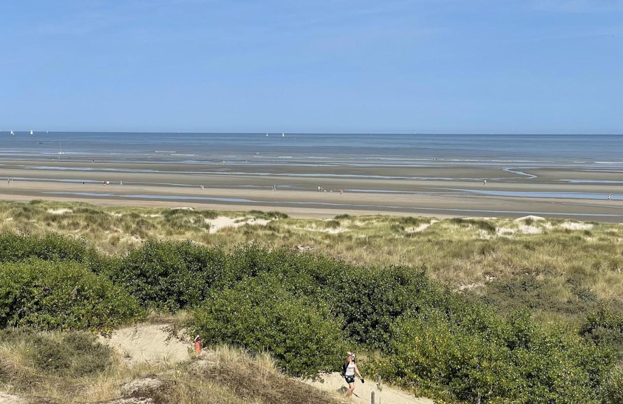 Moderne Studio Aan Het Strand In Oostduinkerke-Bad Koksijde Esterno foto